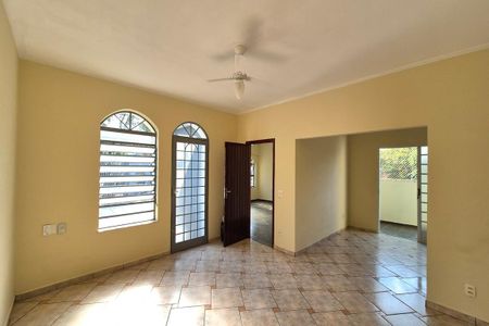 Sala de casa à venda com 4 quartos, 180m² em Vila Joao Jorge, Campinas