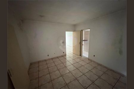 Casa para alugar com 3 quartos, 120m² em Jardim Guairaca, São Paulo