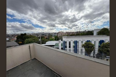 Casa para alugar com 3 quartos, 120m² em Jardim Guairaca, São Paulo