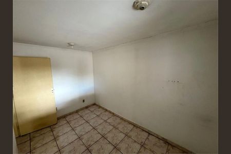 Casa para alugar com 3 quartos, 120m² em Jardim Guairaca, São Paulo