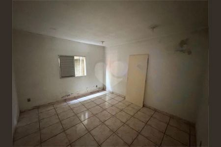 Casa para alugar com 3 quartos, 120m² em Jardim Guairaca, São Paulo