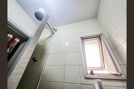 Apartamento para alugar com 102m², 2 quartos e 1 vaga Apartamento para alugar com 102m², 2 quartos e 1 vagaDetalhe do banheiro de serviço