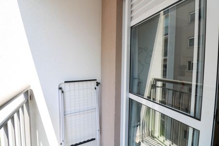 Varanda de kitnet/studio para alugar com 1 quarto, 27m² em Chácara Santo Antônio, São Paulo