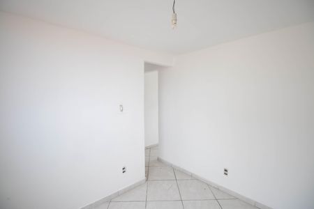 Quarto 2 de apartamento para alugar com 2 quartos, 45m² em Estrela do Norte, São Gonçalo