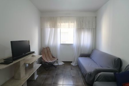 Sala de apartamento para alugar com 1 quarto, 56m² em Jardim Belmar, Guarujá