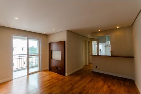 Sala de apartamento à venda com 2 quartos, 51m² em Parque Maria Domitila, São Paulo