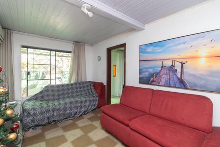 Sala de casa à venda com 4 quartos, 300m² em Vila Nova, Porto Alegre