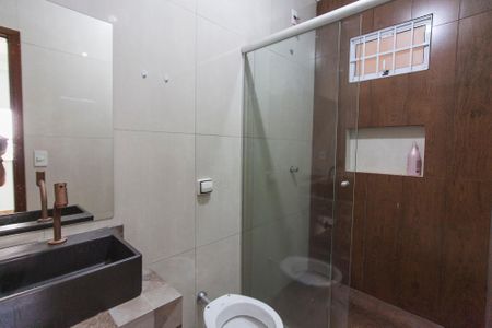 Banheiro da Suite de casa para alugar com 3 quartos, 350m² em Planalto, Uberlândia