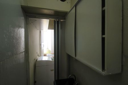 Banheiro de casa para alugar com 1 quarto, 30m² em Parque Santo Antônio, São Paulo