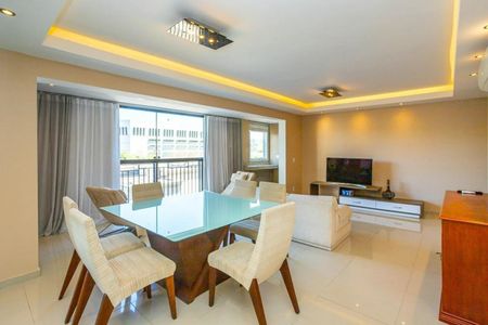 Sala de apartamento para alugar com 3 quartos, 120m² em Jardim Europa, Porto Alegre
