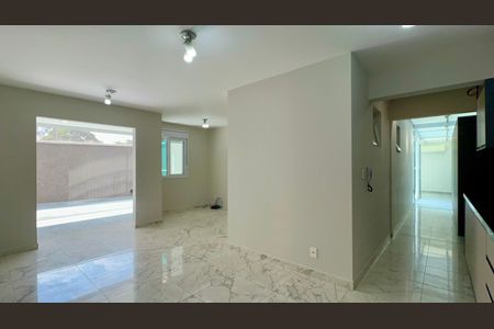 Sala de apartamento à venda com 2 quartos, 120m² em Vila Anglo Brasileira, São Paulo