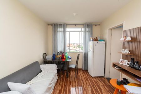 Sala de apartamento à venda com 3 quartos, 55m² em Fonte Grande, Contagem