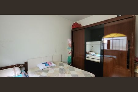 quarto 2 de casa à venda com 4 quartos, 420m² em Bom Repouso, Betim