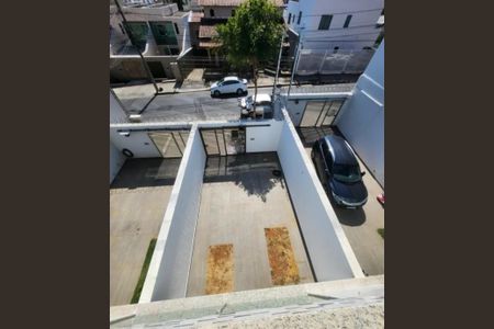 Casa para alugar com 3 quartos, 105m² em Rio Branco, Belo Horizonte