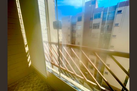 Varanda de apartamento à venda com 2 quartos, 66m² em Jardim Iporanga, Guarulhos