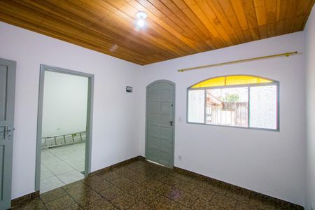 Sala de casa à venda com 2 quartos, 70m² em Jardim Stetel, Santo André