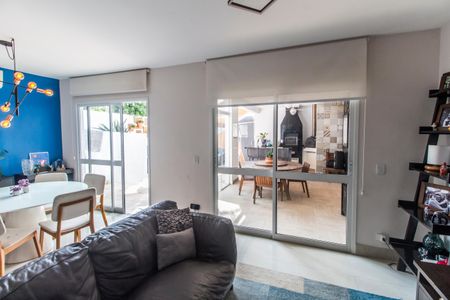 Sala de casa de condomínio para alugar com 3 quartos, 160m² em Residencial Dois (tambore), Santana de Parnaíba