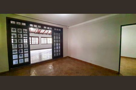 Sala de casa à venda com 3 quartos, 270m² em Novo Osasco, Osasco