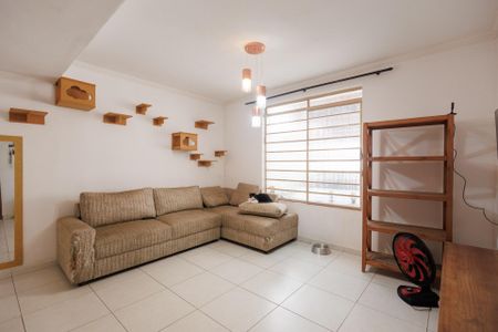 Sala de casa para alugar com 3 quartos, 131m² em Centro, Taubaté