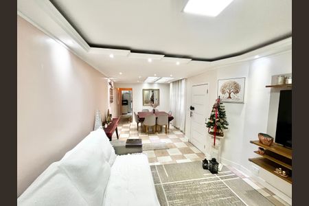 Sala de casa à venda com 3 quartos, 200m² em Jardim Carlu, São Paulo