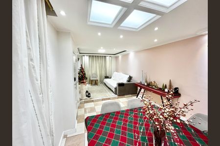Sala de casa à venda com 3 quartos, 200m² em Jardim Carlu, São Paulo