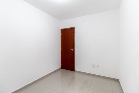 Quarto de apartamento à venda com 1 quarto, 35m² em Cidade Líder, São Paulo