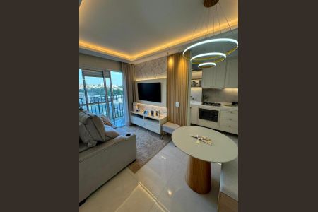 Apartamento à venda com 2 quartos, 37m² em Jurubatuba, São Paulo