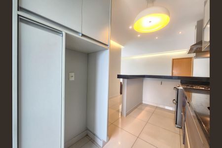 Cozinha - Armários de apartamento à venda com 3 quartos, 86m² em Vila da Serra, Nova Lima