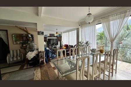 Sala de casa à venda com 3 quartos, 120m² em Recreio dos Bandeirantes, Rio de Janeiro