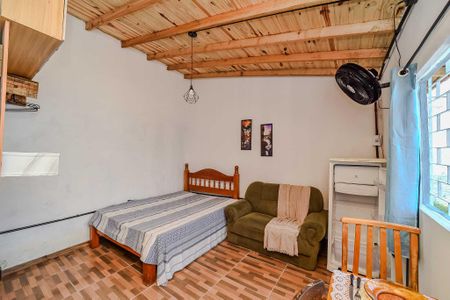 Sala/Quarto de kitnet/studio para alugar com 1 quarto, 18m² em Sarandi, Porto Alegre