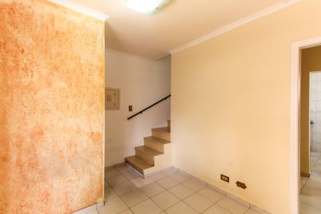 Sala de casa à venda com 2 quartos, 60m² em Vila Bertioga, São Paulo