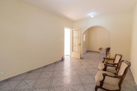 Sala de casa à venda com 3 quartos, 200m² em Vila Albano, São Paulo