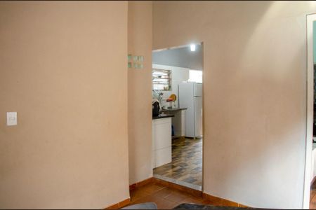 Casa para alugar com 3 quartos, 90m² em Setor Central, Goiânia