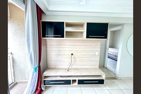 Sala de apartamento à venda com 2 quartos, 52m² em Ponte Grande, Guarulhos