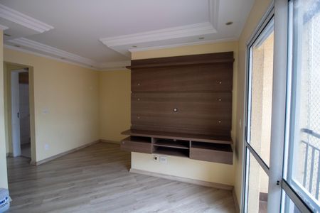 Sala de apartamento para alugar com 2 quartos, 60m² em Jardim Ester, São Paulo
