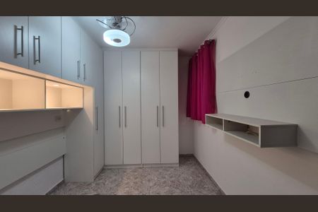 Quarto de casa para alugar com 3 quartos, 120m² em Jardim do Estádio, Santo André
