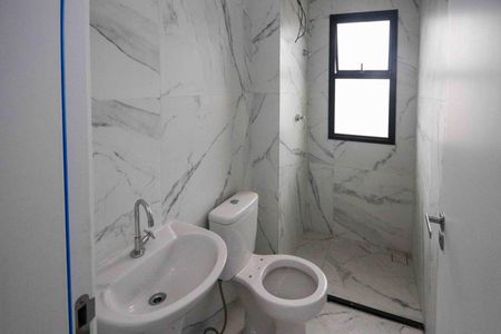 Banheiro de kitnet/studio para alugar com 1 quarto, 27m² em Vila Formosa, São Paulo