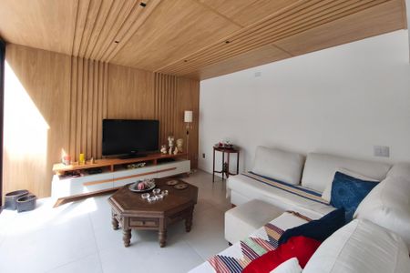 Sala de Estar de casa de condomínio à venda com 4 quartos, 151m² em Jardim Santa Marcelina, Campinas