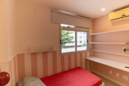 Quarto de apartamento à venda com 2 quartos, 120m² em São Francisco, Niterói