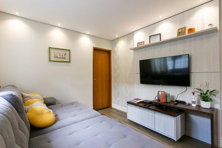 Sala de casa à venda com 3 quartos, 144m² em Vila Fernandes, São Paulo