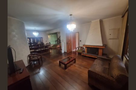 Casa para alugar com 4 quartos, 400m² em Parque Mandaqui, São Paulo