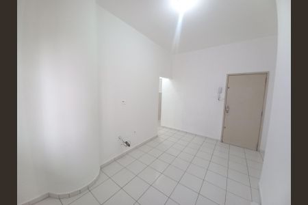 Sala de apartamento para alugar com 1 quarto, 45m² em Itararé, São Vicente