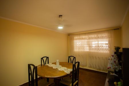 SALA de casa para alugar com 3 quartos, 125m² em Parque São Domingos, São Paulo