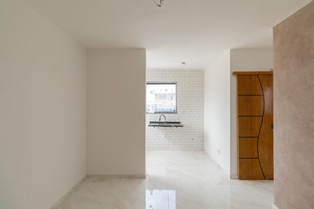 Sala/Cozinha/Área de Serviço de apartamento para alugar com 2 quartos, 37m² em Vila Marieta, São Paulo