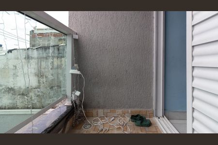 Sacada do Quarto 1 de casa à venda com 2 quartos, 60m² em Jardim Verônia, São Paulo