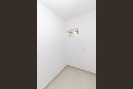 Quarto 2 de apartamento para alugar com 2 quartos, 44m² em Vila Valqueire, Rio de Janeiro