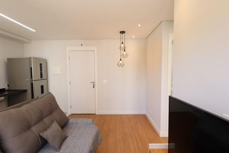 Sala de apartamento à venda com 2 quartos, 38m² em Usina Piratininga, São Paulo