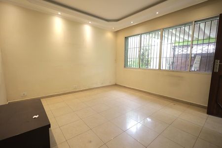 Sala de casa para alugar com 3 quartos, 200m² em Vila América, Santo André