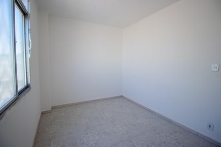 Apartamento à venda com 2 quartos, 48m² em Olaria, Rio de Janeiro