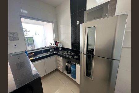 Cozinha de casa à venda com 2 quartos, 105m² em Jardim Imperial, Lagoa Santa